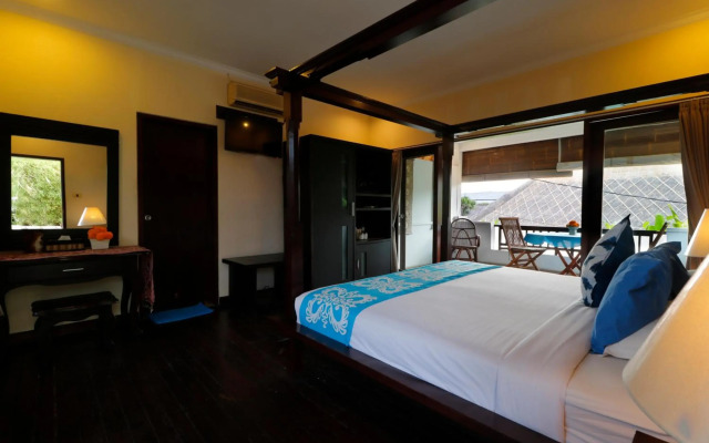 Heliconia Villa