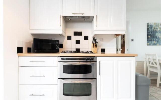 3 Bedroom house - sleeps 6
