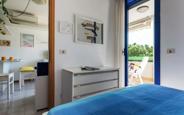 Beachside Apartment for Four Guests in Bibione