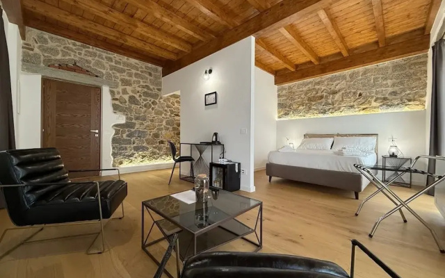 EXORIA Luxury Rooms & Spa