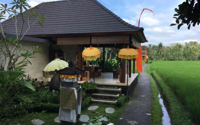 Puri Raya Villa Ubud