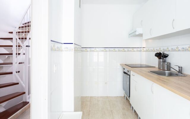 Charming Sunset Apartment
