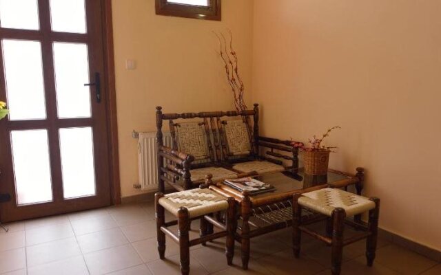 Hotel Varusha