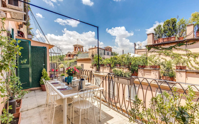 Spagna Glamour Life Penthouse