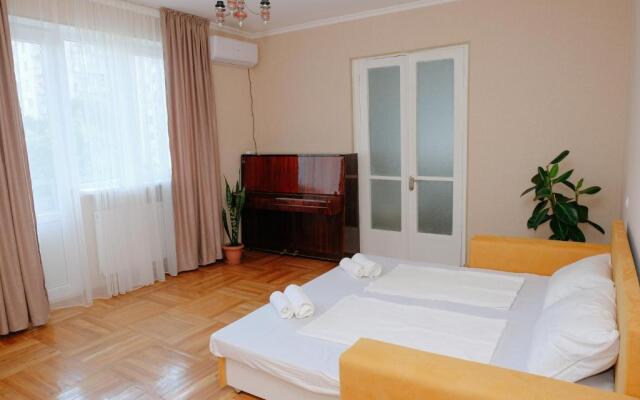 Keti&Tatia Sisters Apartment - near Old and Central Tbilisi