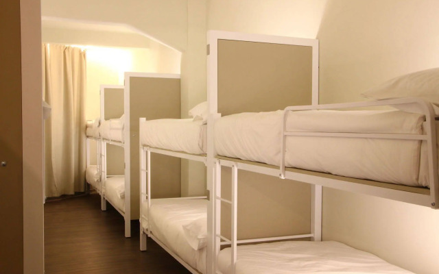 Poshtel Bilbao Premium Hostel
