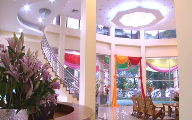 Nan Htike Thu Hotel