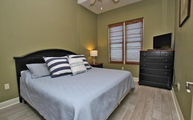 The Wharf 902 by Youngs Suncoast