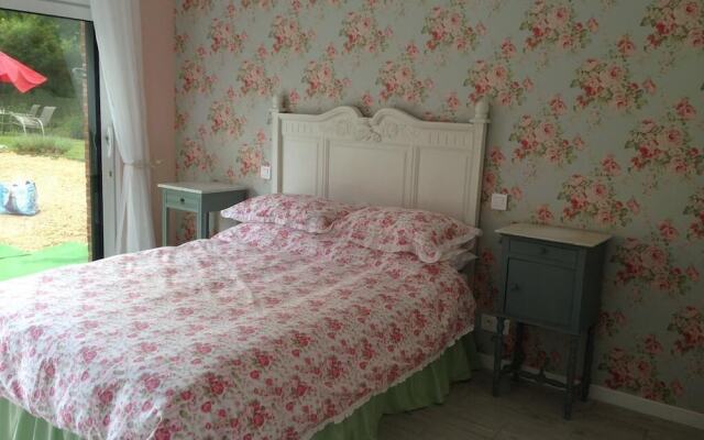 L'Auberge Des Oiseaux Chantants