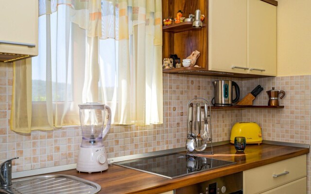 Amazing Home in Necujam With Wifi and 2 Bedrooms