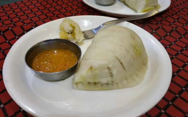 8fold by Larisa, Jibhi