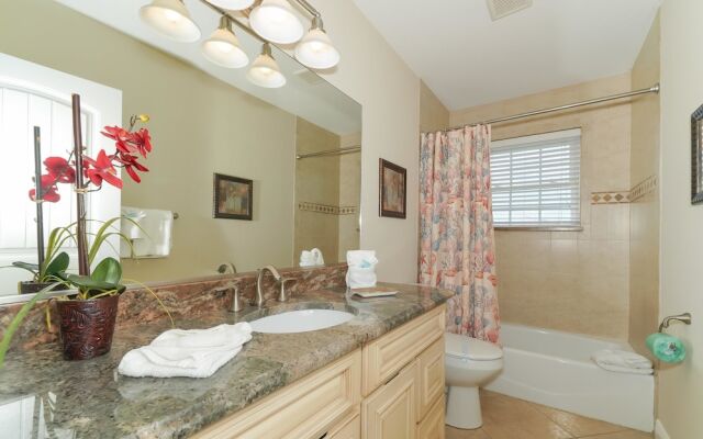 Island Retreat Apartment 4