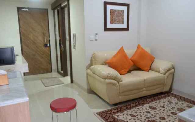 The Cabin Apartment Unit 9A11