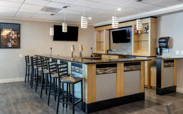 Best Western Plus University Inn