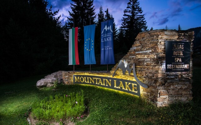 Mountain Lake Hotel