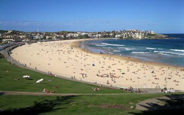 Bondi Beach Gorgeous Apartment H323