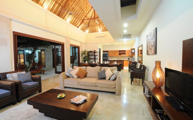 Zen Boutique Collection Sanur Bali – Guest Rooms – Denpasar