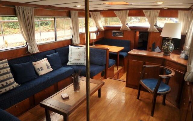 La bonne planque - Bateau