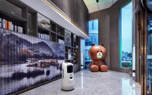 Ease Hotel (Jingmen Wanda Plaza Smart store)