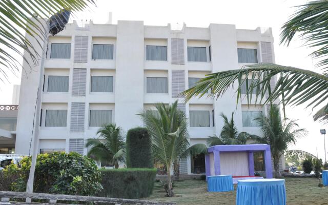 Goverdhan Greens Resort Dwarka