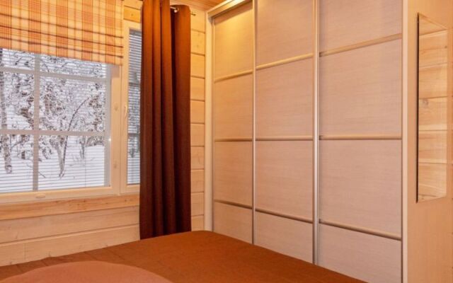 House  Salla