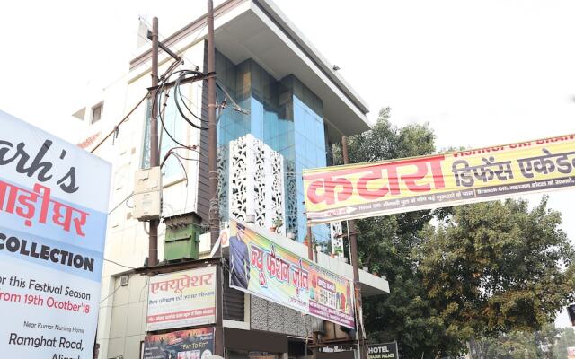 OYO 15848 Hotel Mahajan Palace