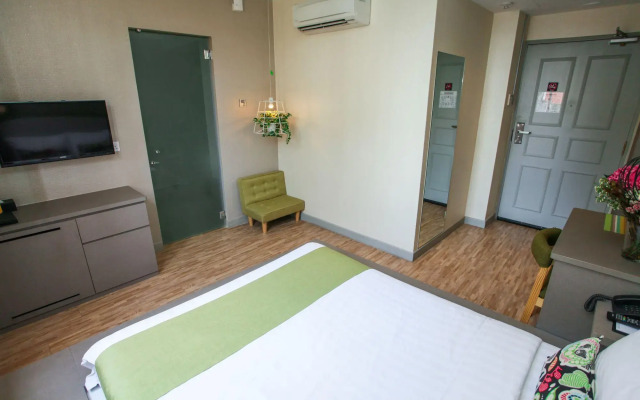Champion Hotel (SG Clean Certified & Staycation Approved)
