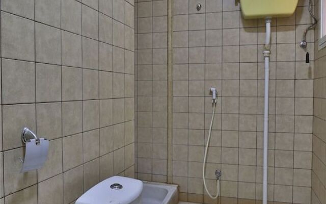 OYO 410 Diamy Apartments