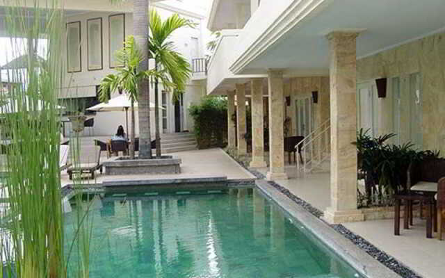 Top Bali Apartment