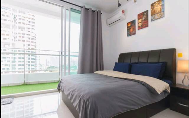 Mansion One Suites by Merlene