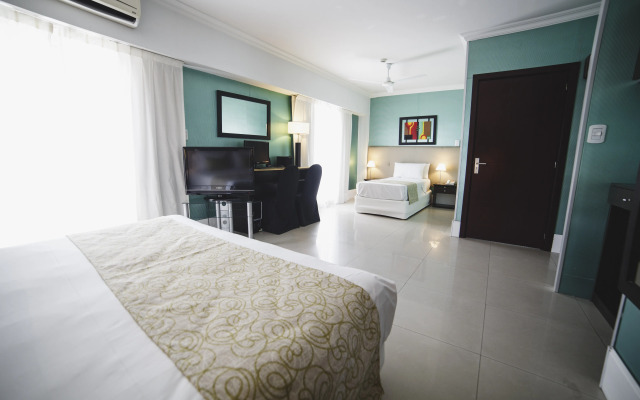 Ker Urquiza Hotel