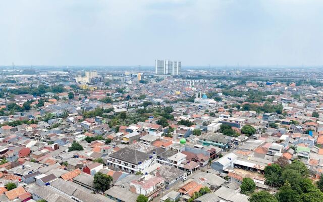 Cozy And Warm Studio Transpark Juanda Bekasi Timur Apartment