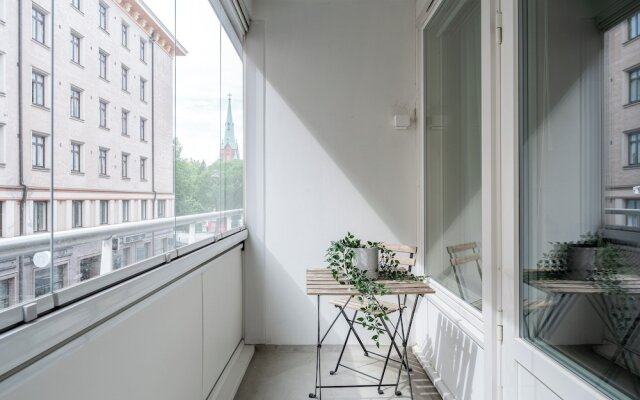 Modern 3BR Apartment with Best Location
