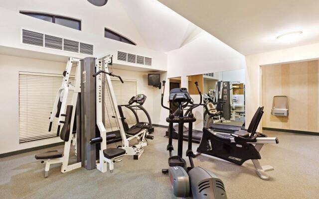 Staybridge Suites Charlotte Ballantyne by IHG