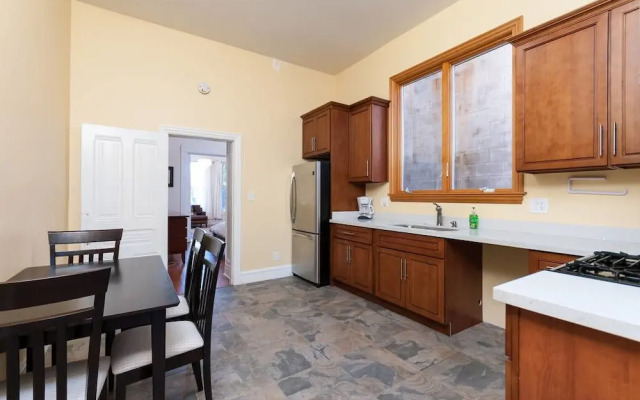 Elegant One Bedroom in Downtown Oakland