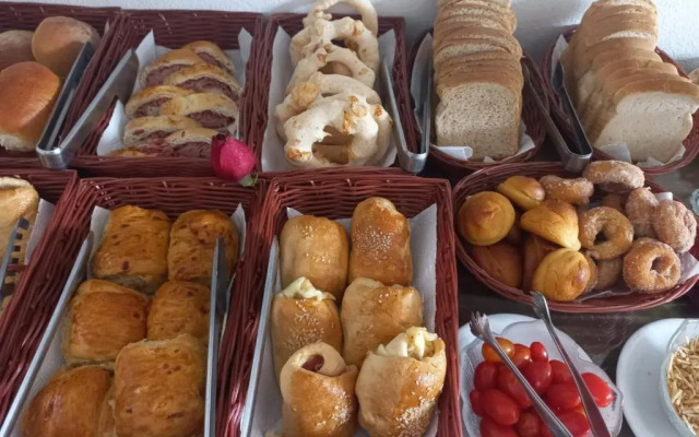 Pousada Sinhá Moça Campos Ltda