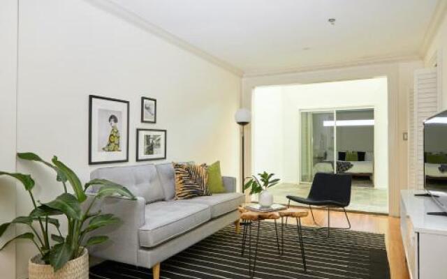 Sleek 2BR in Marigny by Sonder