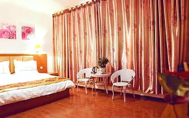 Linglong Yage Holiday Hotel