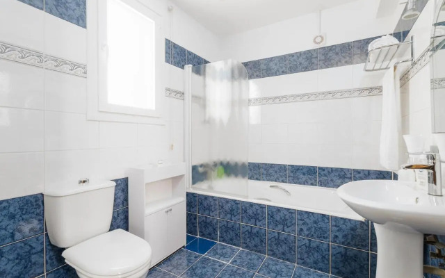 Villa Thalia Dafni 1