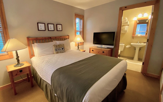 Lighthouse Inn