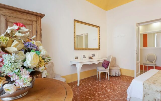 Atmosfere Visconti Suite Apartments