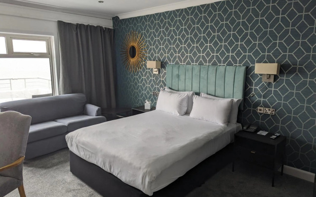 The Cumberland Hotel - OCEANA COLLECTION