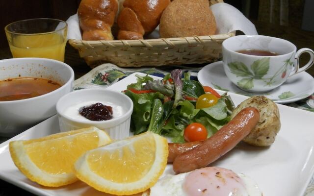 Natural House Pure 21