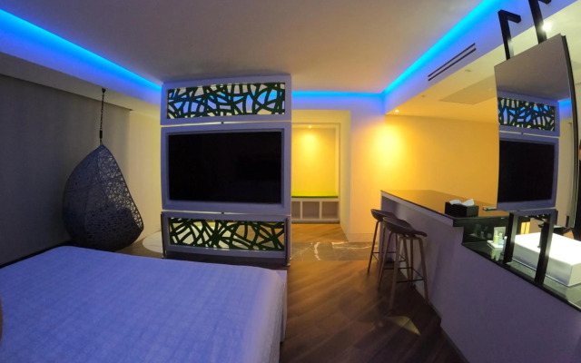 Grand Prix-WeEnjoyHotels-Aeropuerto