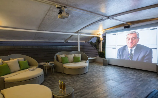 Beachside villa Mojito