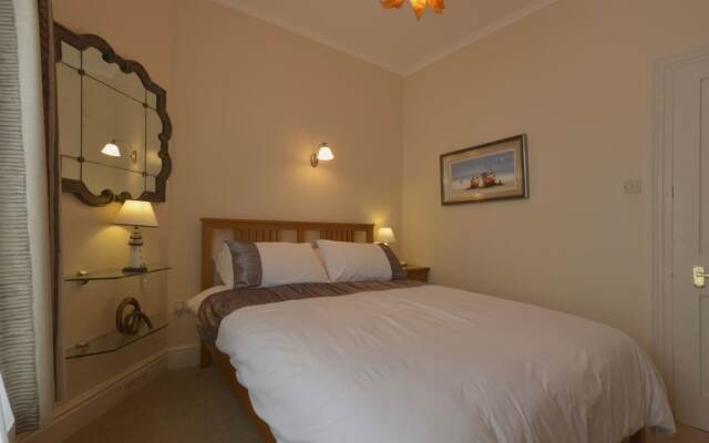 3 Hazeldene