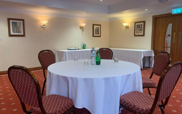 Savera Hotel South Ruislip