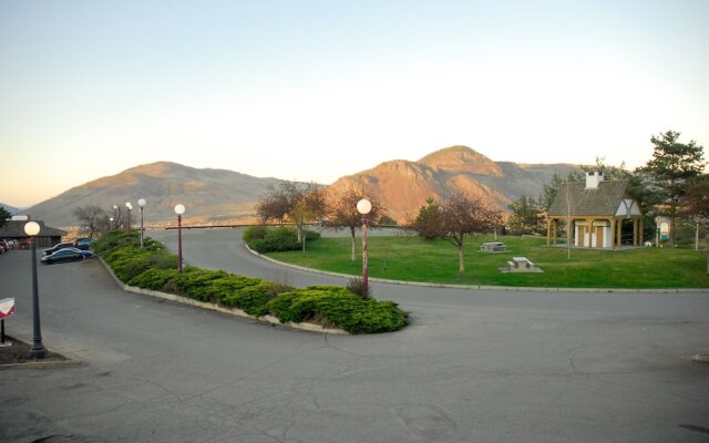 The Vista Inn
