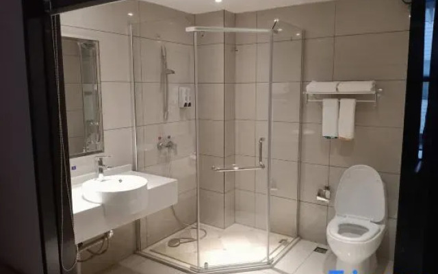 Luocheng Fusheng convenient hotel