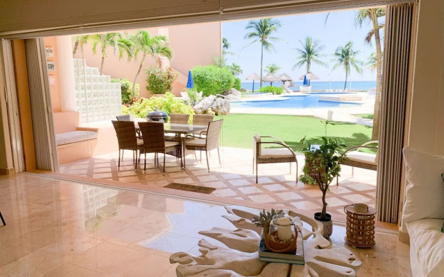 Beach Front Luxury condo